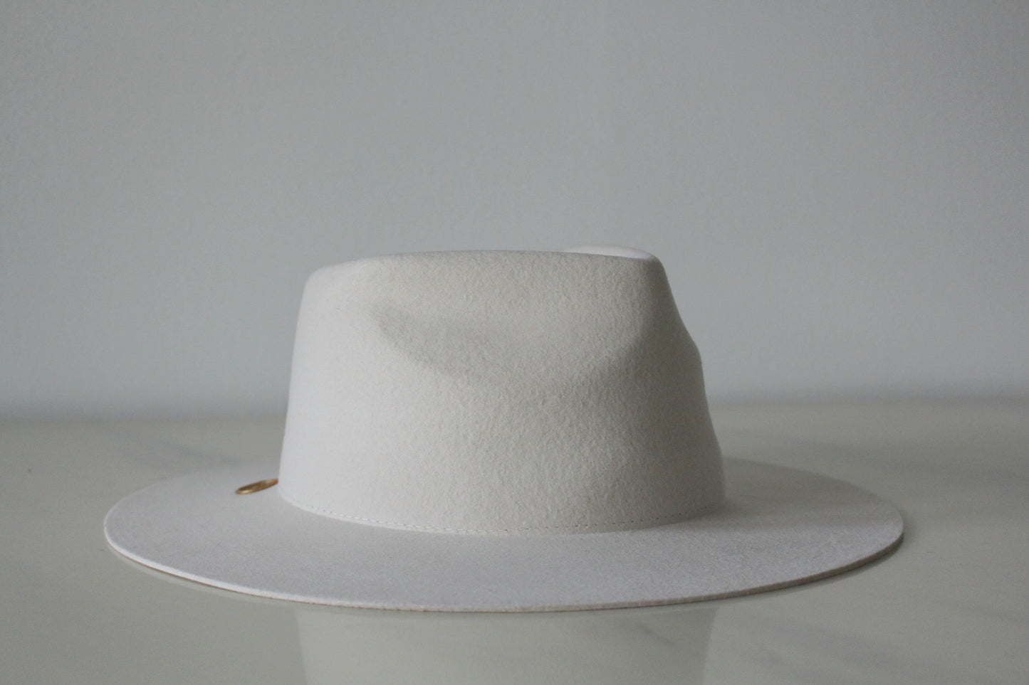 Classic Fedora - Ivory
