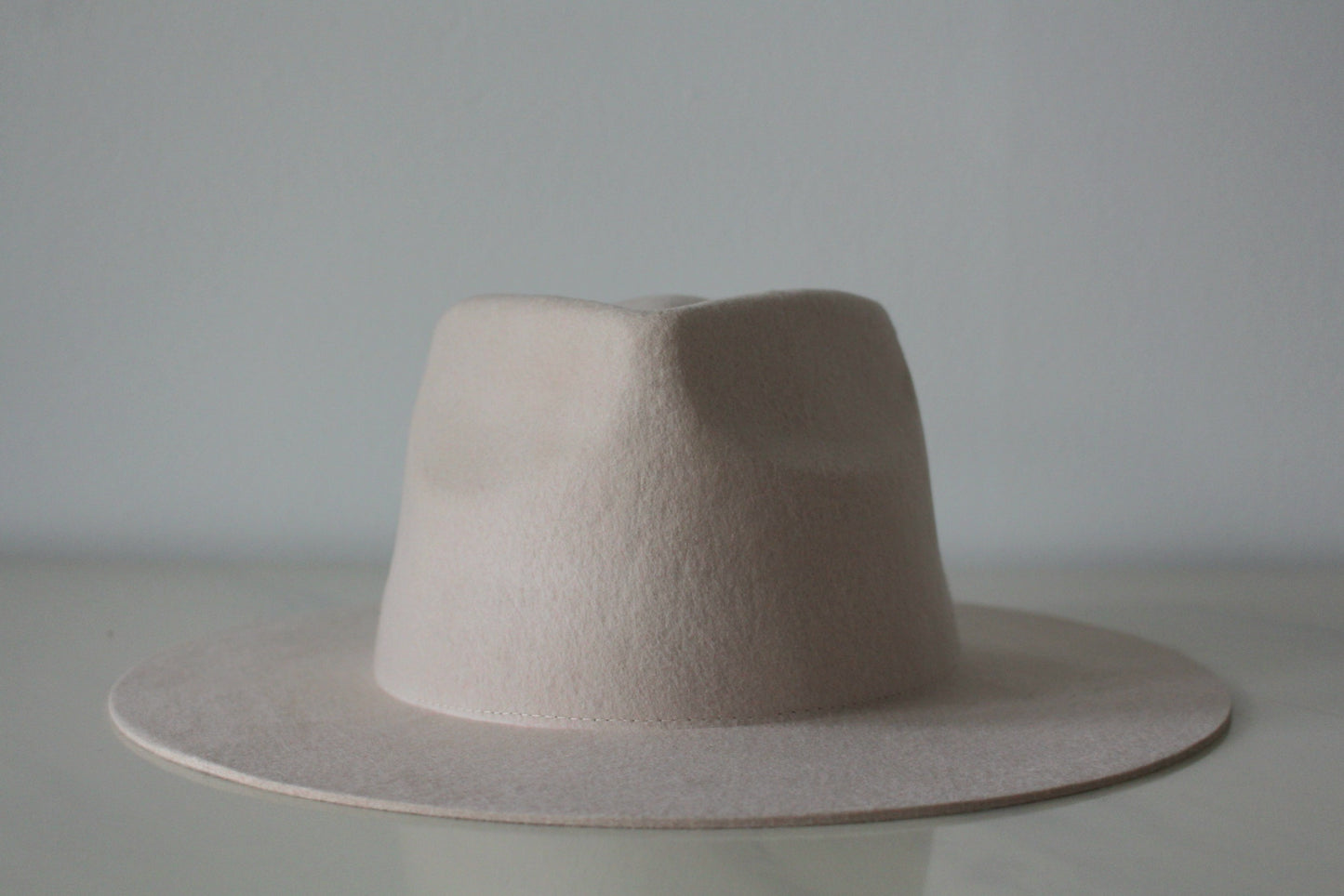 Classic Fedora - Oat