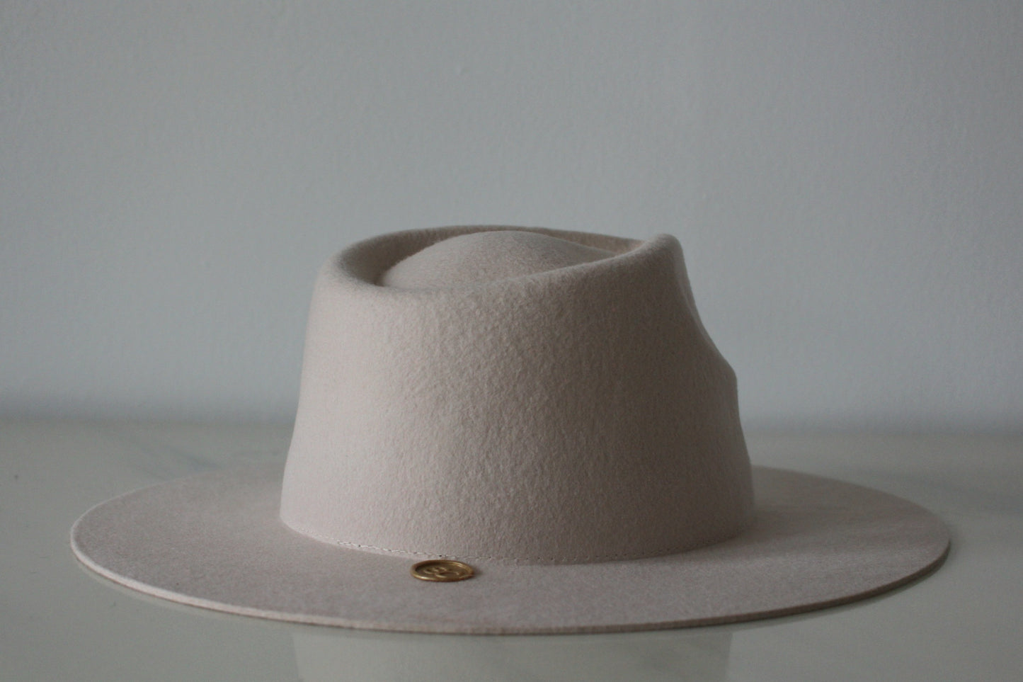 Classic Fedora - Oat