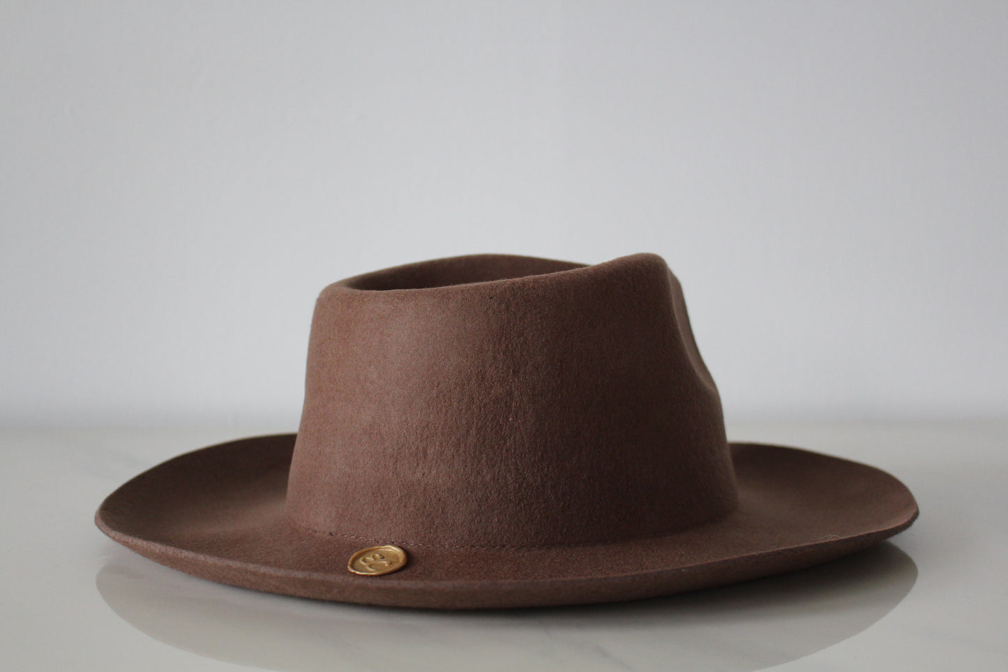 Curved Brim - Brown