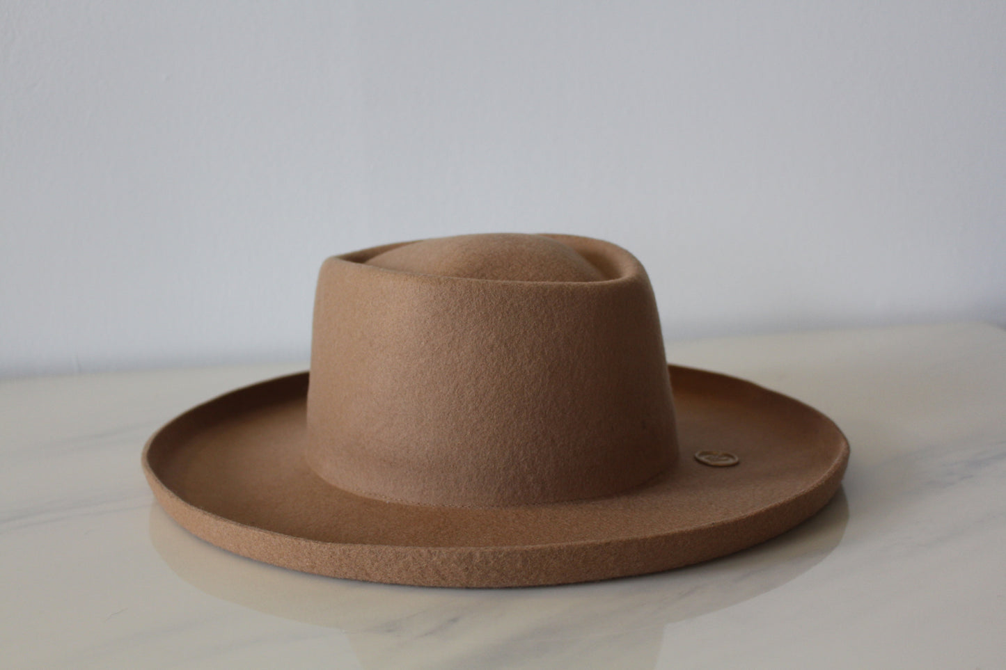 Pencil Brim - Camel