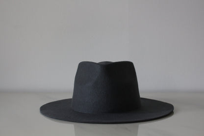 Classic Fedora - Grey