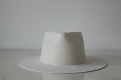 Classic Fedora - Ivory