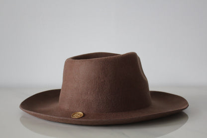 Curved Brim - Brown