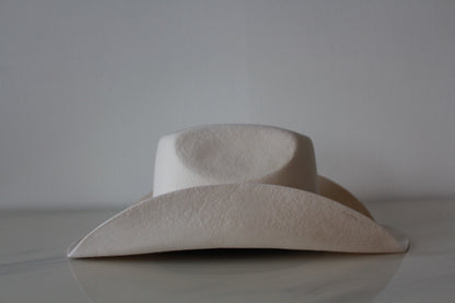 Cowboy - Ivory