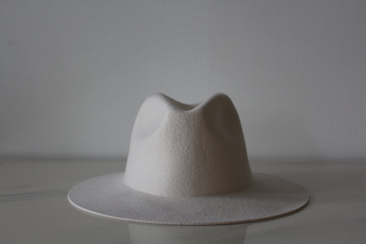 Large Size Fedora - Ivory
